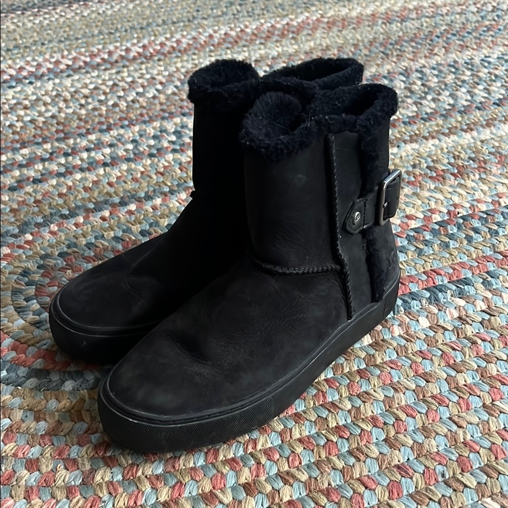 Ugg Aika Boots
